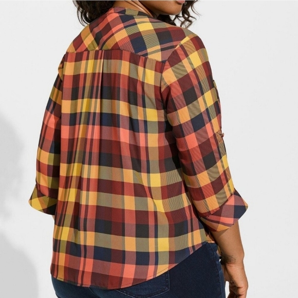 Torrid Harper Georgette Plaid top - Picture 2 of 11